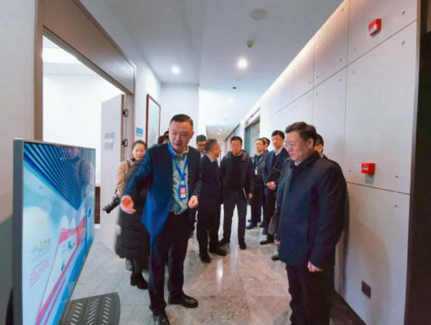 杭州市委常委、拱墅區(qū)區(qū)委書記朱建明一行蒞臨中奧科技調研考察